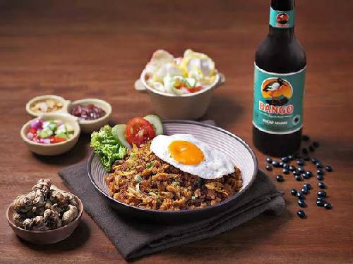 Nasi Goreng Malar Rasa: Rasa yang Menyentuh Jiwa di Jantung Cilacap
