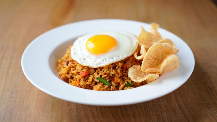 Malar Rasa Nasi Goreng: The Soulful Flavor in Cilacap's Heart